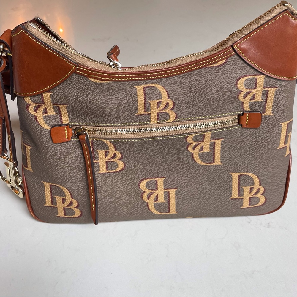 Dooney and Bourke small satchel